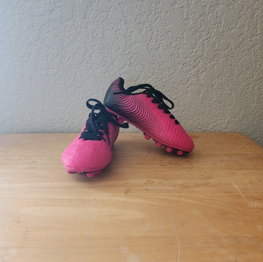 Pink Youth Soccer Cleats with Black Accents Size 8.5